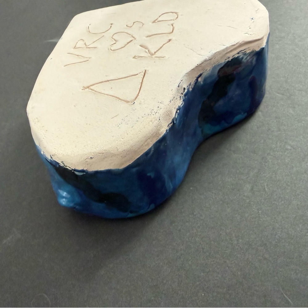 Vibrant Heart-Shaped Blue multicolor Ceramic Ashtray - Picture 6 of 11